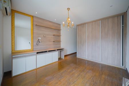 Casa à venda com 250m², 3 quartos e 5 vagasQuarto 3