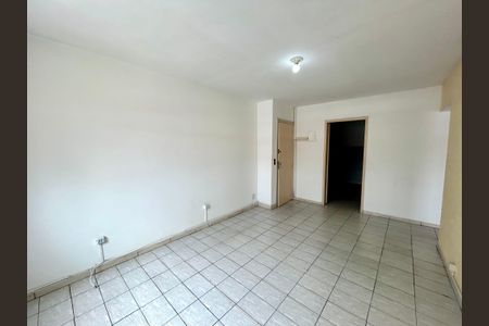 Sala de apartamento para alugar com 2 quartos, 55m² em Centro, Guarulhos