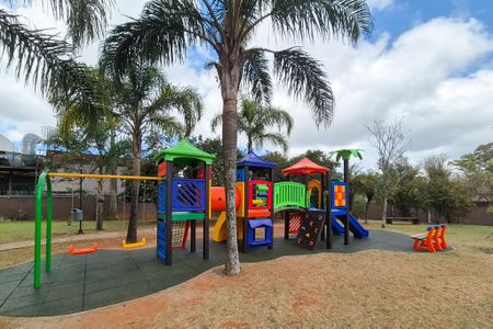 Apartamento à venda com 56m², 2 quartos e 1 vaga Apartamento à venda com 56m², 2 quartos e 1 vagaÁrea comum - Playground