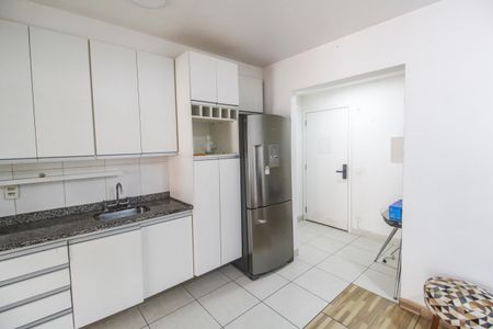 Apartamento à venda com 65m², 2 quartos e 1 vaga Apartamento à venda com 65m², 2 quartos e 1 vagaCozinha