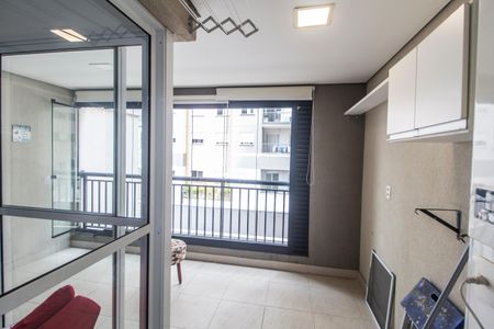Apartamento à venda com 65m², 2 quartos e 1 vaga Apartamento à venda com 65m², 2 quartos e 1 vagaÁrea de Serviço