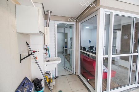 Apartamento à venda com 65m², 2 quartos e 1 vaga Apartamento à venda com 65m², 2 quartos e 1 vagaÁrea de Serviço