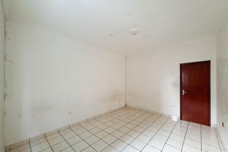 Casa para alugar com 140m², 2 quartos e 1 vaga Casa para alugar com 140m², 2 quartos e 1 vagaQuarto