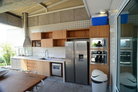 Apartamento para alugar com 354m², 5 quartos e 4 vagasCobertura