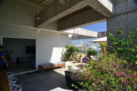 Apartamento para alugar com 354m², 5 quartos e 4 vagasCobertura