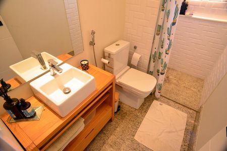 Apartamento para alugar com 354m², 5 quartos e 4 vagasBanheiro Cobertura