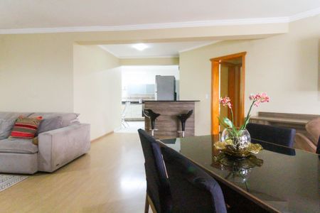 Sala de apartamento à venda com 2 quartos, 110m² em Centro, Canoas