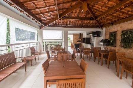 Apartamento à venda com 94m², 2 quartos e 2 vagasÁrea gourmet