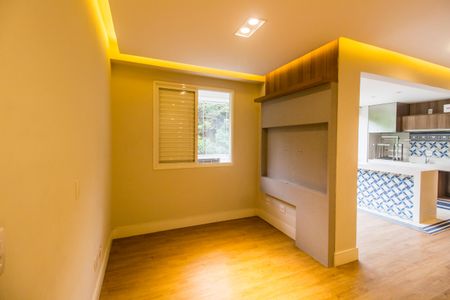 Apartamento à venda com 94m², 2 quartos e 2 vagas Apartamento à venda com 94m², 2 quartos e 2 vagasSala