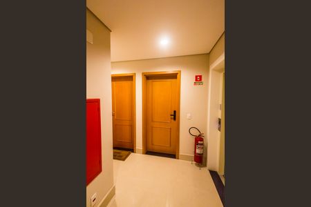 Apartamento à venda com 94m², 2 quartos e 2 vagas Apartamento à venda com 94m², 2 quartos e 2 vagasEntrada