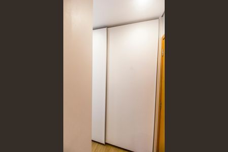 Apartamento à venda com 94m², 2 quartos e 2 vagas Apartamento à venda com 94m², 2 quartos e 2 vagasBanheiro da Suíte