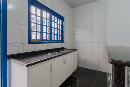Casa para alugar com 300m², 8 quartos e 3 vagas Casa para alugar com 300m², 8 quartos e 3 vagasEdícula - Cozinha