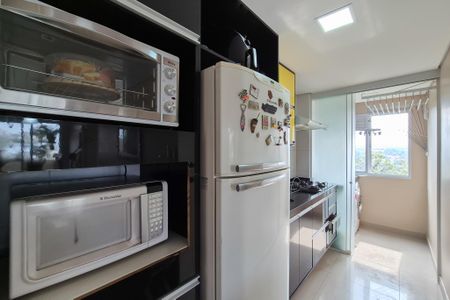 Apartamento à venda com 52m², 2 quartos e 1 vaga Apartamento à venda com 52m², 2 quartos e 1 vagaCozinha