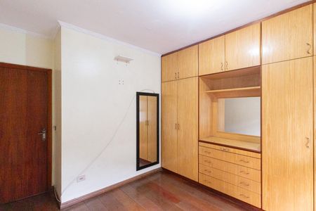 Casa à venda com 221m², 3 quartos e 4 vagasQuarto 1