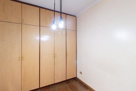 Casa à venda com 221m², 3 quartos e 4 vagasQuarto 2