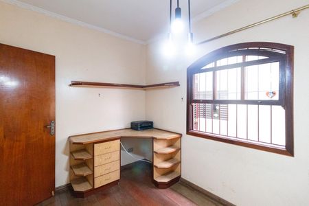 Casa à venda com 221m², 3 quartos e 4 vagasQuarto 2