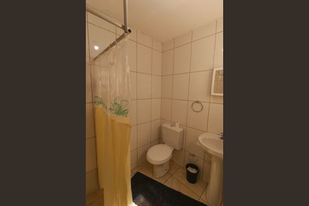 Casa para alugar com 180m², 1 quarto e 2 vagas Casa para alugar com 180m², 1 quarto e 2 vagasBanheiro Social