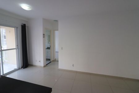 Sala de apartamento à venda com 2 quartos, 50m² em Novo Osasco, Osasco