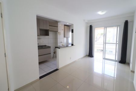 Sala de apartamento à venda com 2 quartos, 50m² em Novo Osasco, Osasco