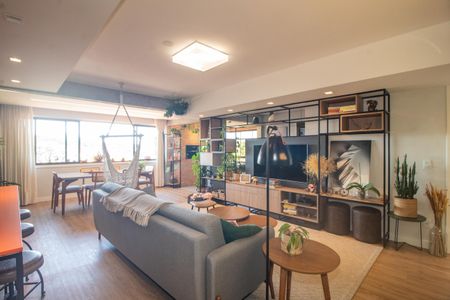 Apartamento à venda com 109m², 2 quartos e 2 vagasSala