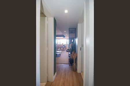 Apartamento à venda com 109m², 2 quartos e 2 vagasCorredor