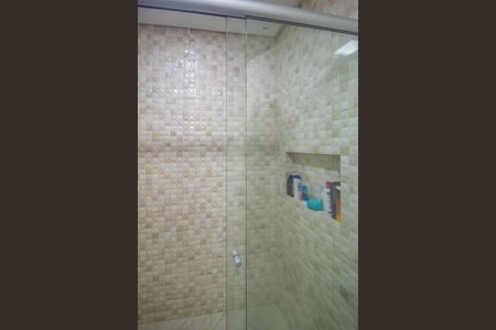 Apartamento à venda com 109m², 2 quartos e 2 vagasBanheiro da Suíte