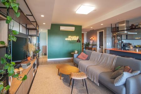 Apartamento à venda com 109m², 2 quartos e 2 vagasSala