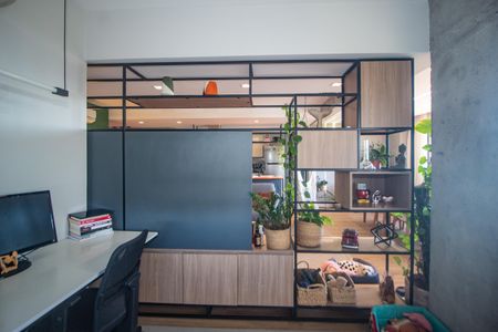 Apartamento à venda com 109m², 2 quartos e 2 vagasEscritório