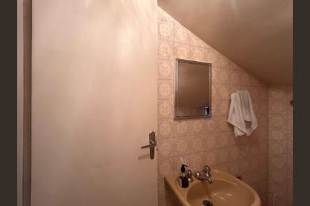 Casa para alugar com 140m², 3 quartos e 2 vagas Casa para alugar com 140m², 3 quartos e 2 vagasLavabo