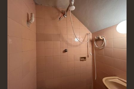 Casa para alugar com 140m², 3 quartos e 2 vagas Casa para alugar com 140m², 3 quartos e 2 vagasBanheiro de serviço