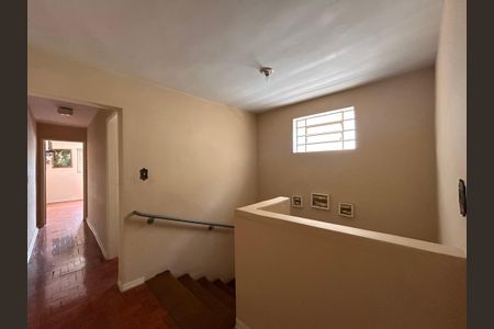 Casa para alugar com 140m², 3 quartos e 2 vagas Casa para alugar com 140m², 3 quartos e 2 vagasCorredor