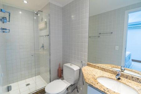 Banheiro da Suíte de apartamento à venda com 1 quarto, 48m² em Vila Clementino, São Paulo