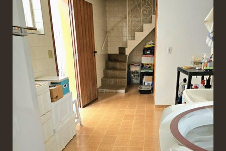 Casa à venda com 300m², 3 quartos e 1 vaga Casa à venda com 300m², 3 quartos e 1 vagaÁrea de Serviço