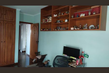 Casa à venda com 300m², 3 quartos e 1 vaga Casa à venda com 300m², 3 quartos e 1 vagaQuarto 1