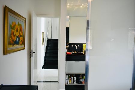 Casa à venda com 132m², 3 quartos e 2 vagasSuíte