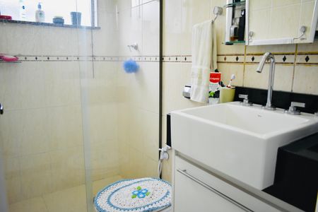 Casa à venda com 132m², 3 quartos e 2 vagasBanheiro Social