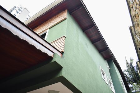 Casa à venda com 132m², 3 quartos e 2 vagasFachada