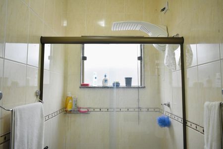 Casa à venda com 132m², 3 quartos e 2 vagasBanheiro Social