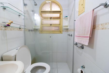 Casa de condomínio à venda com 117m², 3 quartos e 2 vagas Casa de condomínio à venda com 117m², 3 quartos e 2 vagasBanheiro Social