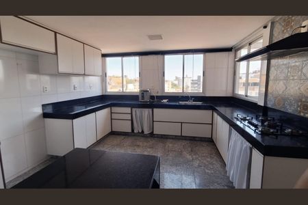 Apartamento à venda com 281m², 4 quartos e 4 vagas Apartamento à venda com 281m², 4 quartos e 4 vagasFoto 07