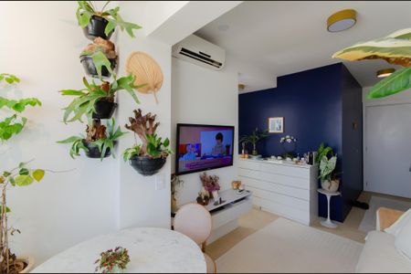 Apartamento à venda com 40m², 1 quarto e sem vaga Apartamento à venda com 40m², 1 quarto e sem vagaSala