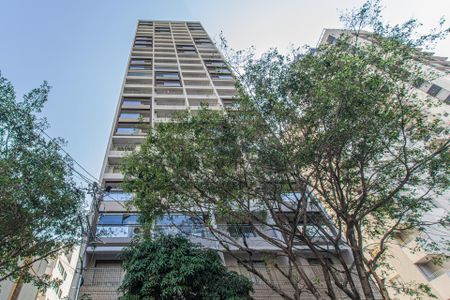 Apartamento à venda com 40m², 1 quarto e sem vaga Apartamento à venda com 40m², 1 quarto e sem vagaFachada do Prédio