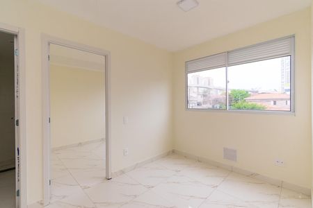 Sala de apartamento para alugar com 2 quartos, 32m² em Quinta da Paineira, São Paulo
