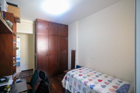 Apartamento à venda com 154m², 3 quartos e 3 vagasSuíte 2