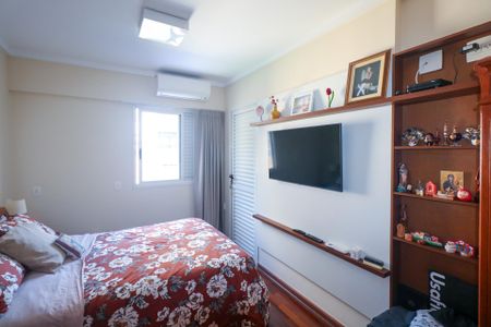 Apartamento à venda com 154m², 3 quartos e 3 vagasSuíte 1