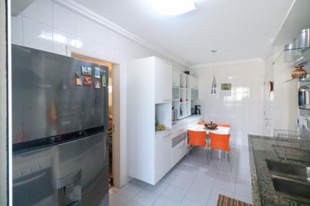 Apartamento à venda com 154m², 3 quartos e 3 vagasCozinha