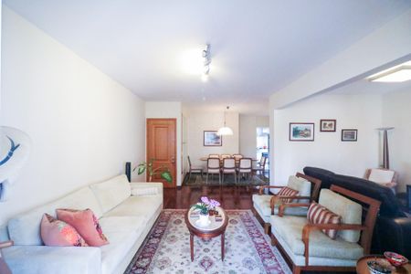 Apartamento à venda com 154m², 3 quartos e 3 vagasSala