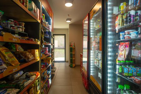 Studio à venda com 24m², 1 quarto e sem vaga Studio à venda com 24m², 1 quarto e sem vagaÁrea comum - Mercadinho