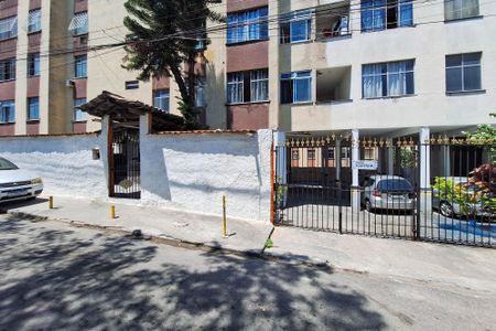 Apartamento à venda com 50m², 2 quartos e 1 vaga Apartamento à venda com 50m², 2 quartos e 1 vagaFachada