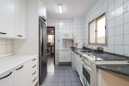 Apartamento à venda com 115m², 3 quartos e 3 vagas Apartamento à venda com 115m², 3 quartos e 3 vagasCozinha